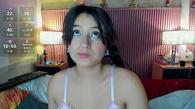 HollyHill  online show from 10-09-25, 01:14