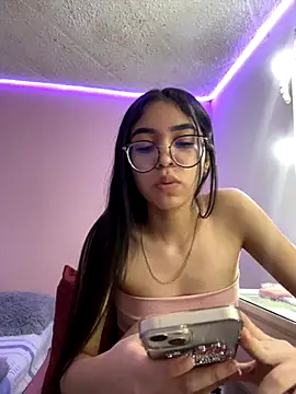  Alix 7 online show from 10-22-25, 12:11