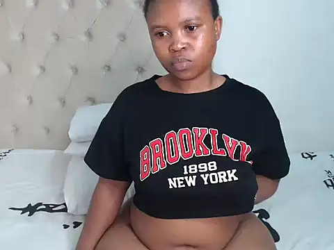 Lolly Ramochele online show from 10-04-25, 08:29