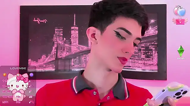 Snapshot of Baby_FenixTS chatting on 10-15-25, 10:54 Baby FenixTS online show from 10-15-25, 10:54