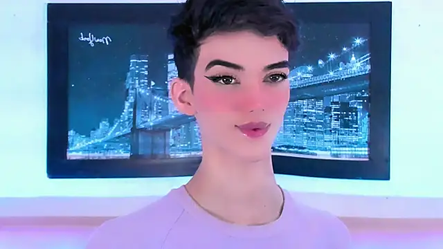 Snapshot of Baby_FenixTS chatting on 10-19-25, 06:03 Baby FenixTS online show from 10-19-25, 06:03