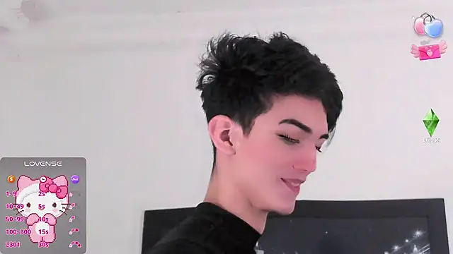 Snapshot of Baby_FenixTS chatting on 10-20-25, 11:21 Baby FenixTS online show from 10-20-25, 11:21