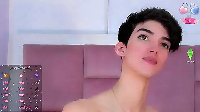 Snapshot of Baby_FenixTS chatting on 11-13-25, 08:19 Baby FenixTS online show from 11-13-25, 08:19