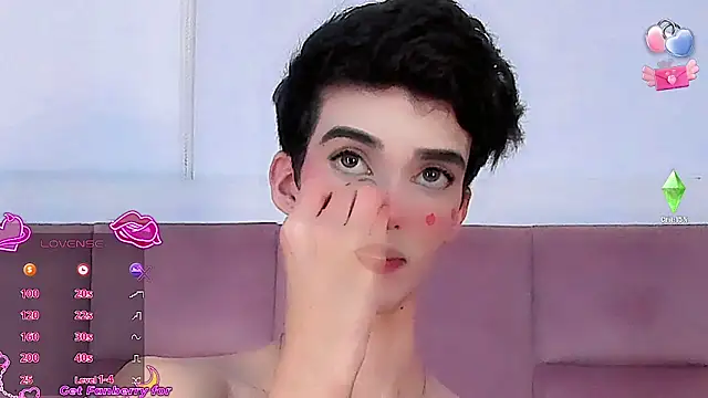 Snapshot of Baby_FenixTS chatting on 11-15-25, 01:36 Baby FenixTS online show from 11-15-25, 01:36