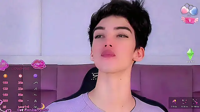 Snapshot of Baby_FenixTS chatting on 11-21-25, 12:48 Baby FenixTS online show from 11-21-25, 12:48