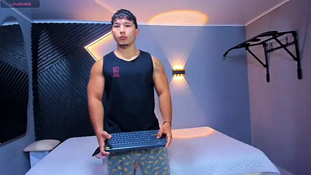 Horny nick18 online show from 04-09-26, 09:58