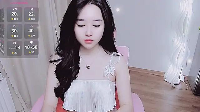 Snapshot of Miu-999 chatting on 10-05-25, 02:10 Miu-999 online show from 10-05-25, 02:10