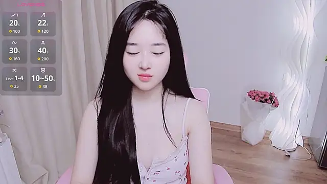 Snapshot of Miu-999 chatting on 10-20-25, 02:12 Miu-999 online show from 10-20-25, 02:12