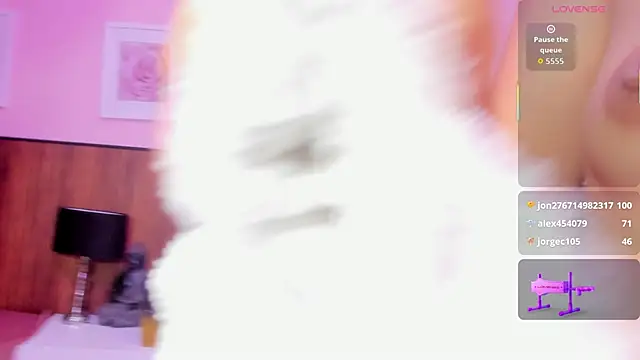 Snapshot of dalia_roses chatting on 12-14-25, 01:22 dalia roses online show from 12-14-25, 01:22