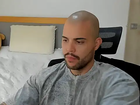 PandacX online show from 03-09-26, 10:25