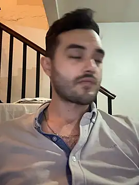 acmello83 online show from 04-18-26, 07:40