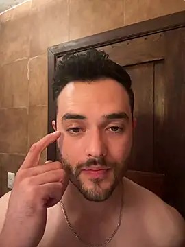 acmello83 online show from 04-22-26, 07:26