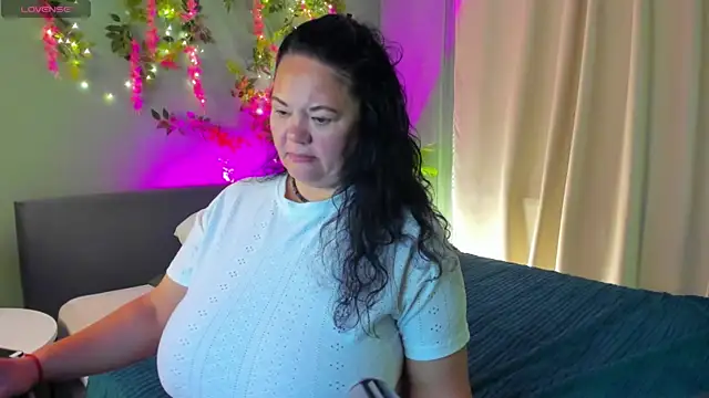 Snapshot of sandra_jackson chatting on 09-10-25, 03:06 sandra jackson online show from 09-10-25, 03:06