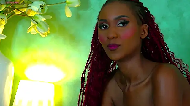 Izzie Sugar online show from 09-21-25, 07:48