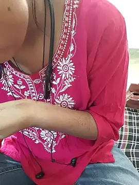 Naira-Tripathi online show from 10-26-25, 05:13