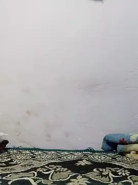 poojam93 online show from 10-17-25, 01:35