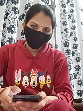 Snapshot of poojam93 chatting on 02-05-26, 02:49 poojam93 online show from 02-05-26, 02:49