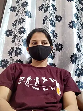 Snapshot of poojam93 chatting on 04-07-26, 02:12 poojam93 online show from 04-07-26, 02:12