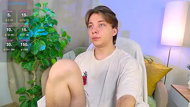 Robby Manson online show from 10-10-25, 01:32