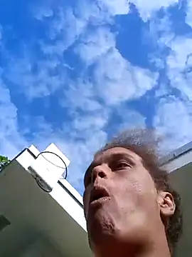 sarahkat86 online show from 10-31-25, 08:21