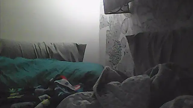 sarahkat86 online show from 11-11-25, 12:27