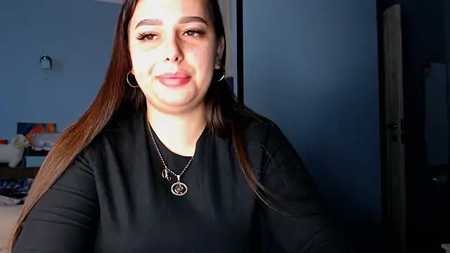 Snapshot of NikiWhite chatting on 10-14-25, 11:44 NikiWhite online show from 10-14-25, 11:44