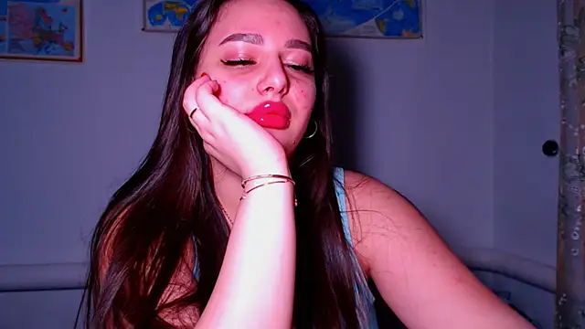 Snapshot of NikiWhite chatting on 11-12-25, 09:03 NikiWhite online show from 11-12-25, 09:03