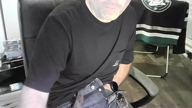 Chrisprngr online show from 10-12-25, 08:52