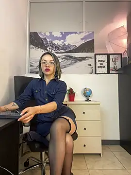 Ariagh  online show from 04-05-26, 07:33