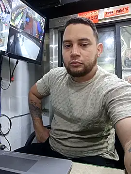 Catire10  online show from 12-15-25, 02:54