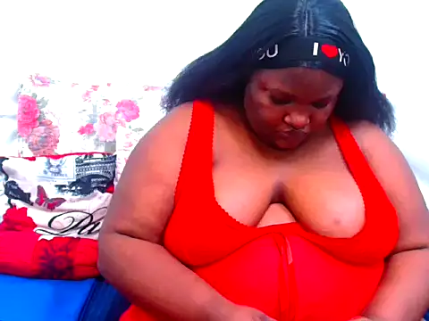 Snapshot of ChubbyBoobsxxx chatting on 10-26-25, 05:57 ChubbyBoobsxxx online show from 10-26-25, 05:57