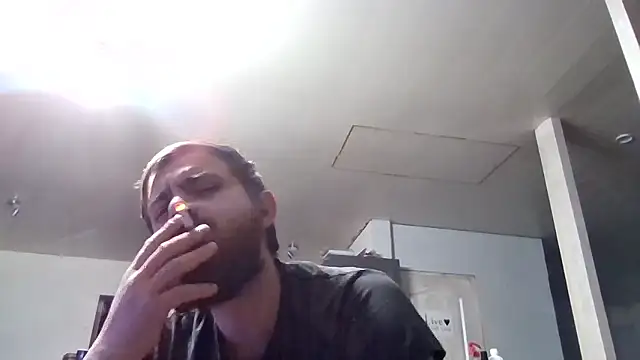 Snapshot of Bikerhot883hd chatting on 01-18-26, 05:50 Bikerhot883hd online show from 01-18-26, 05:50