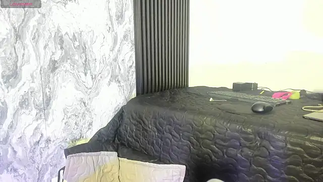 GisellHolden  online show from 09-13-25, 04:45