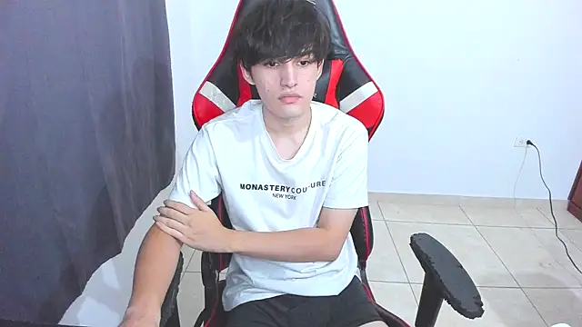 Snapshot of eren_188 chatting on 10-20-25, 03:07 eren 188 online show from 10-20-25, 03:07