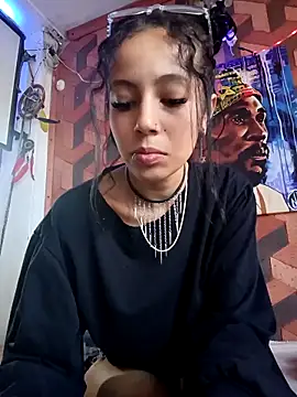 Snapshot of Katya_Bridge2 chatting on 10-07-25, 08:17 Katya Bridge2 online show from 10-07-25, 08:17