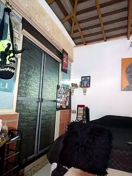 Snapshot of Katya_Bridge2 chatting on 10-08-25, 09:12 Katya Bridge2 online show from 10-08-25, 09:12