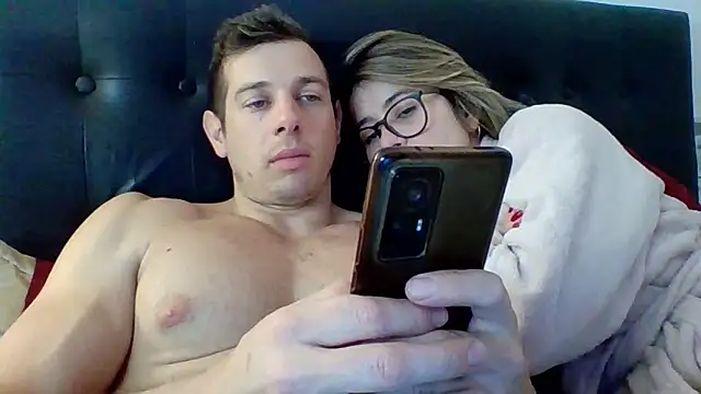 Snapshot of luca23millo90 chatting on 09-25-25, 03:21 luca23millo90 online show from 09-25-25, 03:21