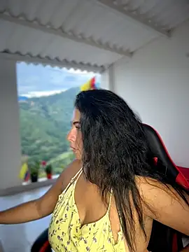 samanthahut1 online show from 07-27-26, 10:50