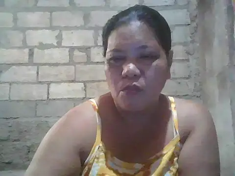 Snapshot of xxbernxxx chatting on 10-30-25, 06:15 xxbernxxx online show from 10-30-25, 06:15