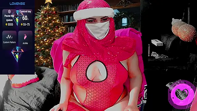 Snapshot of SultanaLayla chatting on 12-16-25, 08:58 SultanaLayla online show from 12-16-25, 08:58