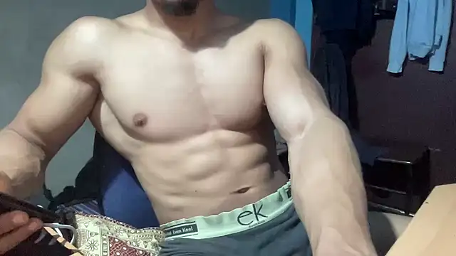 Snapshot of veilofstrength chatting on 09-09-25, 11:59 veilofstrength online show from 09-09-25, 11:59