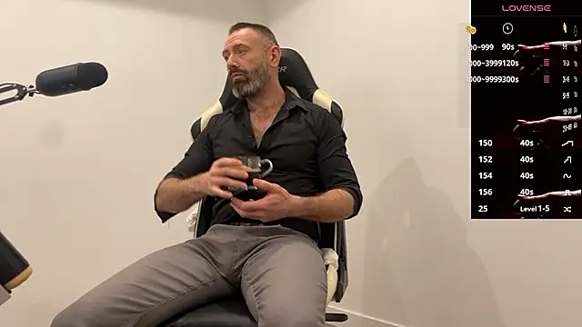 TheDonnyBasilisk online show from 03-05-26, 04:25