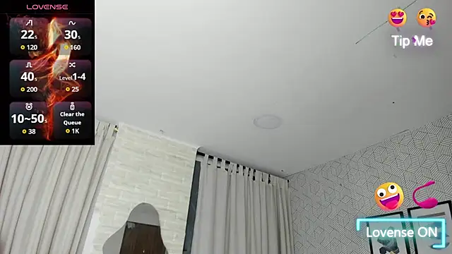 sweet  vanessa1 online show from 09-26-25, 03:43