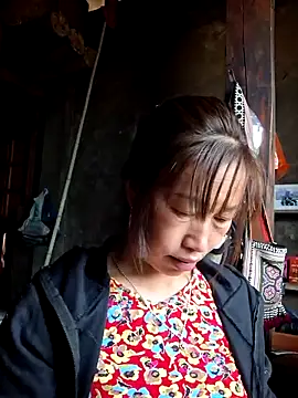 ngocngoc cute online show from 12-02-25, 12:38