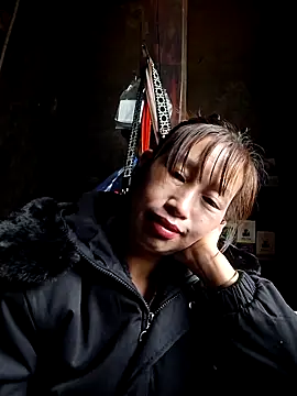 ngocngoc cute online show from 12-14-25, 03:34