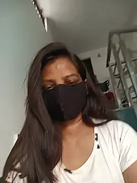 Snapshot of soni_yhakur chatting on 05-25-26, 12:49 soni yhakur online show from 05-25-26, 12:49
