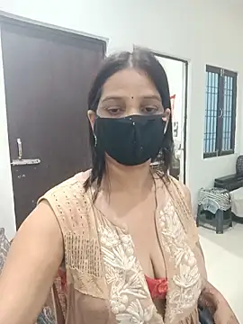 Snapshot of soni_yhakur chatting on 06-03-26, 03:06 soni yhakur online show from 06-03-26, 03:06