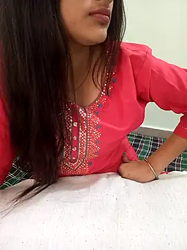 Snapshot of Neha_Tyagi chatting on 10-12-25, 06:23 Neha Tyagi online show from 10-12-25, 06:23