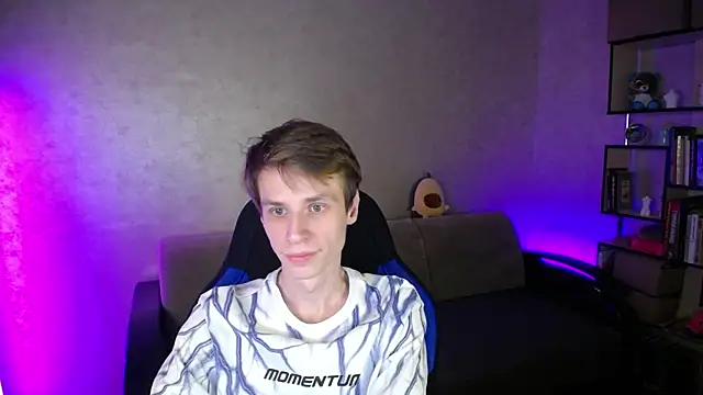 Snapshot of yes_cute_boy_ chatting on 10-20-25, 11:27 yes cute boy online show from 10-20-25, 11:27