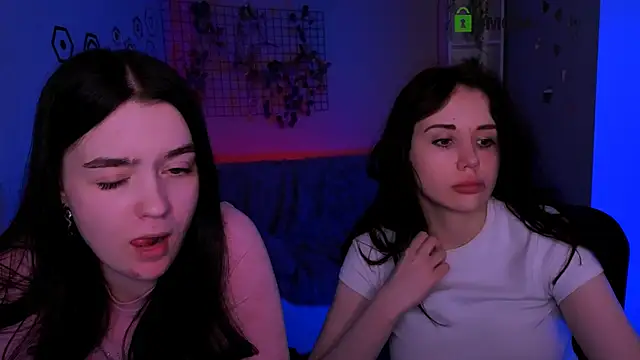 riley sanders online show from 04-28-26, 02:27